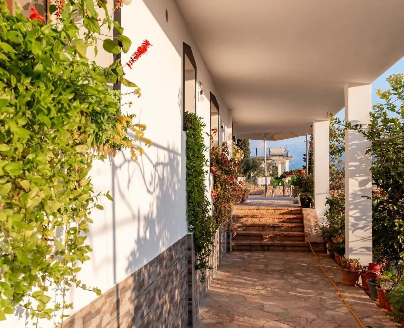 Aldi'S Guesthouse Cuke 0*,  Albania