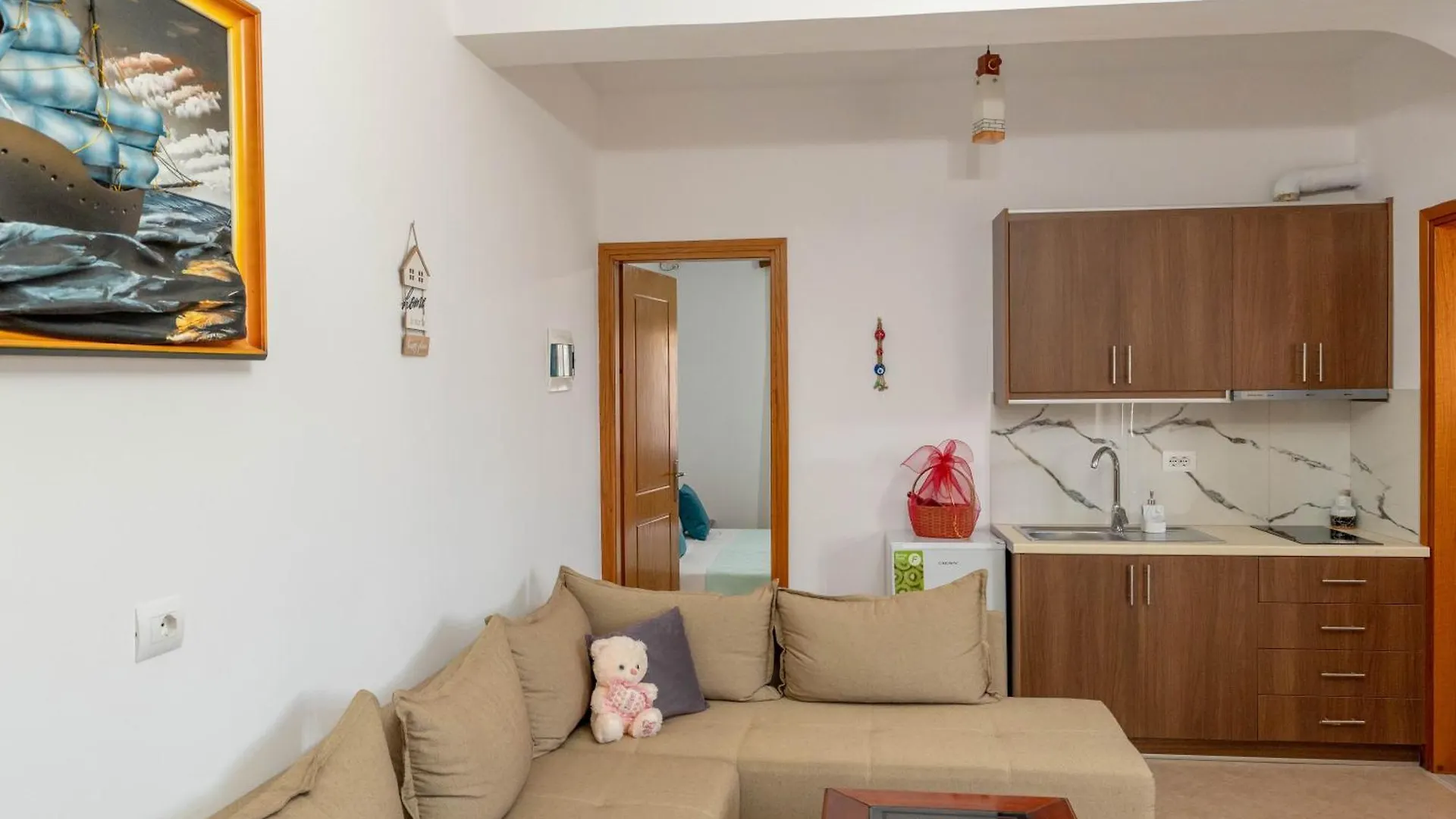 Aldi'S Guesthouse Cuke Guest house