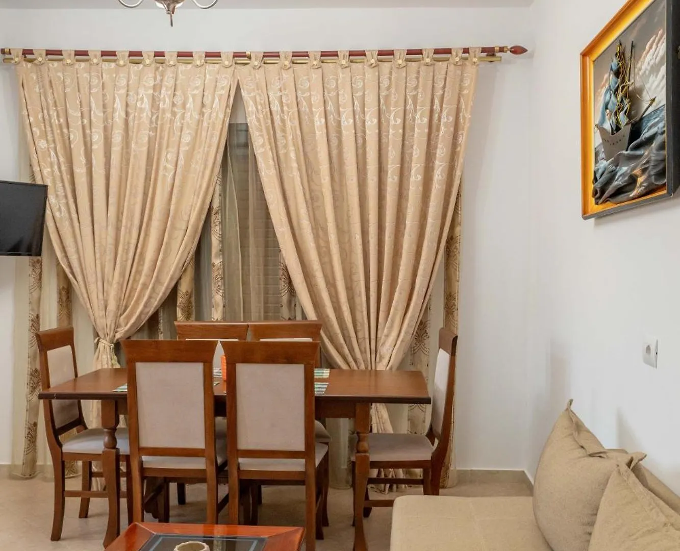 Guest house Aldi'S Guesthouse Cuke